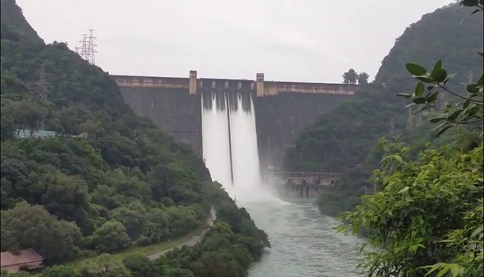 Relief News, the water level in Bhakra Dam, four-four feet opened up to 7-7 feet opened