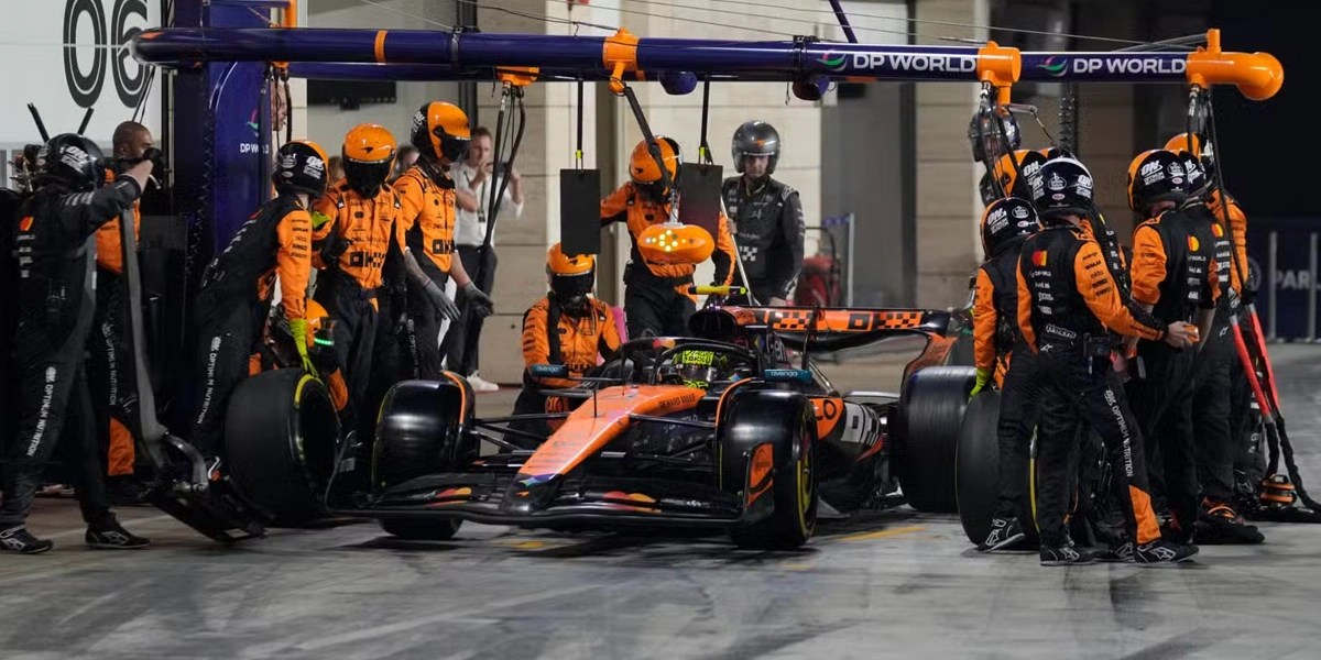 Alonso Pasang Badan untuk Honda di Tengah Kesulitan Aston Martin