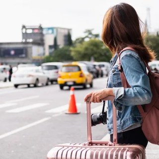 Finding The Most Convenient Airport Transfer For Late-Night Flights