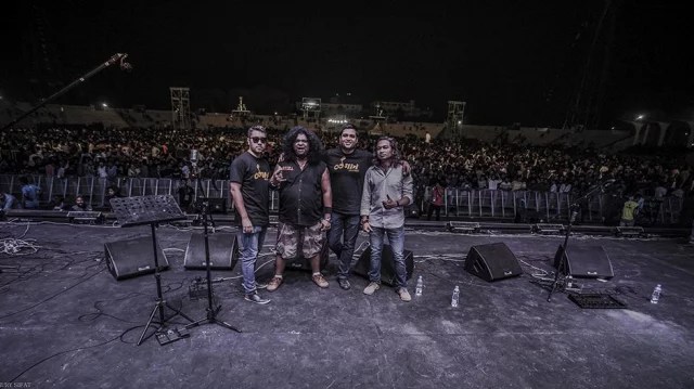 বিমানবন্দরে অগ্নিকাণ্ডে ফ্লাইট বাতিল, সিলেটের কনসার্টে যেতে পারল না আর্টসেল