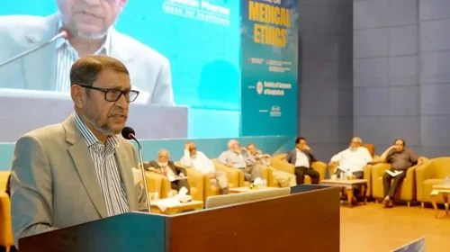 রামেক হাসপাতালে ভেন্টিলেটর সংকটে শিশু মৃত্যুতে স্বাস্থ্যমন্ত্রীর তীব্র ক্ষোভ প্রকাশ