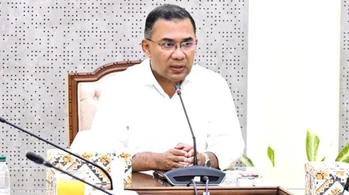 ঢাকা সেনানিবাসের প্রীতিভোজে প্রধানমন্ত্রী তারেক রহমান, চাইলেন সমৃদ্ধ বাংলাদেশ ও সেনাবাহিনীর নিরবচ্ছিন্ন দেশপ্রেম