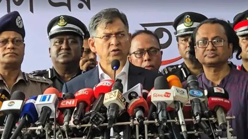 জননিরাপত্তা রক্ষায় র‍্যাবের জন্য নতুন আইন প্রণয়ন করা হচ্ছে জানালেন স্বরাষ্ট্রমন্ত্রী