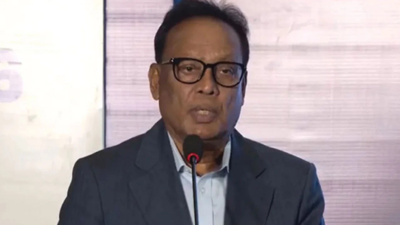 গ্রাম ও প্রত্যন্ত অঞ্চলে উন্নত নেটওয়ার্ক সেবা পৌঁছাতে রবির প্রতি আহ্বান