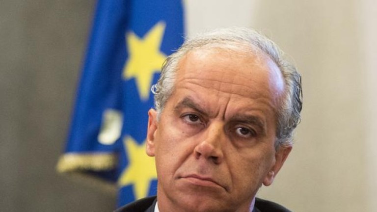 Ecco perché il ministro Piantedosi ha preso una porta in faccia in Libia e cosa davvero nascondono quei timori sui migranti