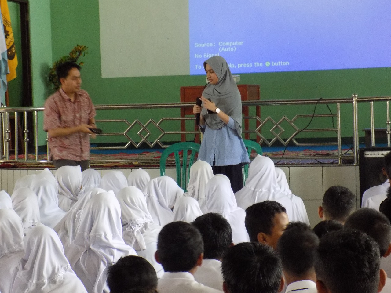 SMPN 1 Bukateja Datangkan Wartawan Senior BBC London – Dinas Pendidikan dan  Kebudayaan Kabupaten Purbalingga