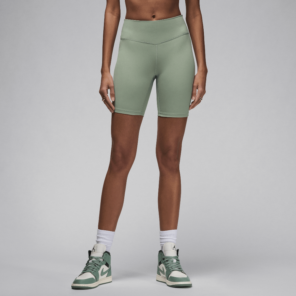 Jordan Sport Women’s High-Waisted 7″ Bike Shorts Jade Smoke/White Jordan Sport Women’s High-Waisted 7″ Bike Shorts Jade Smoke/White
