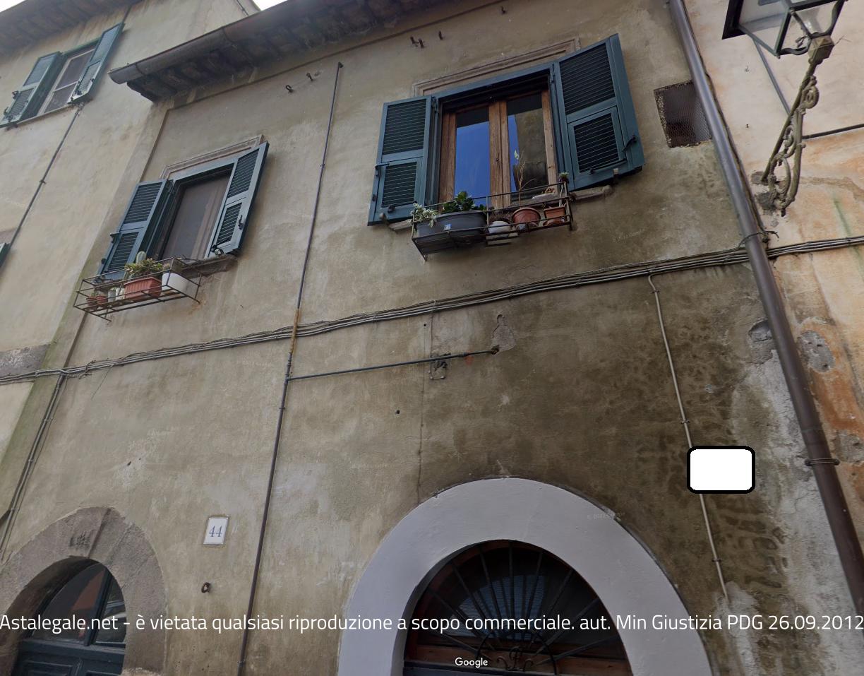 Asta giudiziaria Abitazione di tipo civile Via Cavour 44 01017 Tuscania VT Italia, 01017 Tuscania VT