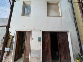 Asta giudiziaria Abitazione di tipo civile Frazione Torre 76, 62011 Cingoli MC