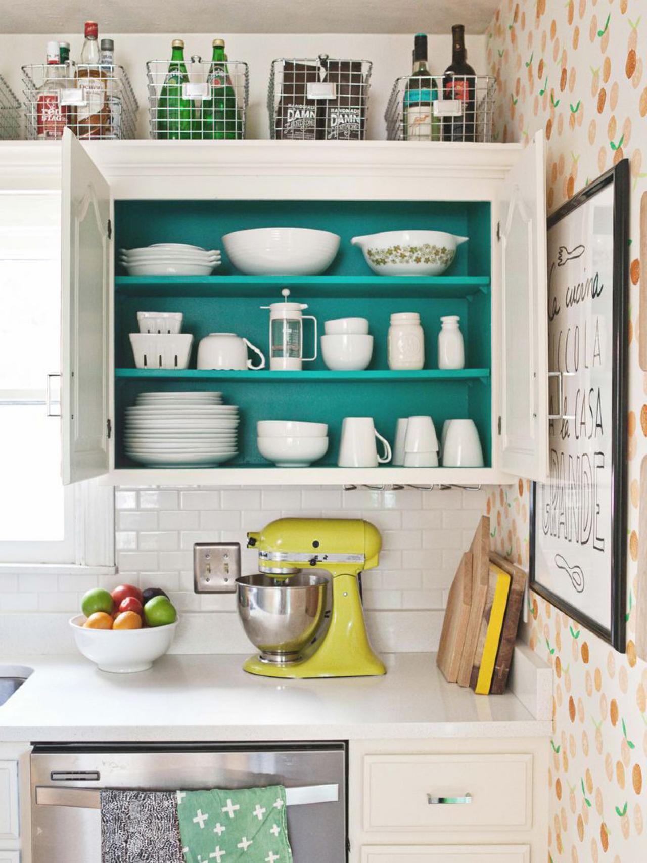 6 Decorating Ideas for Above Kitchen Reliable Remodeler jpg (1280x1707)