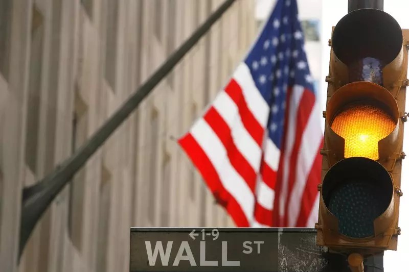 Market Outlook: Wall Street Stabilizes Amid Interest Rate Developments