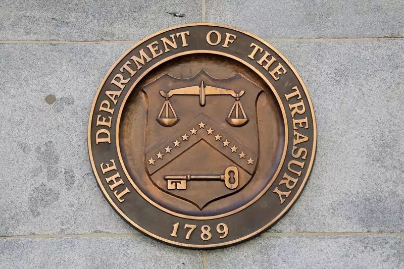 The Impacts of a Soft Landing on Treasury Yields: An Analytical Perspective