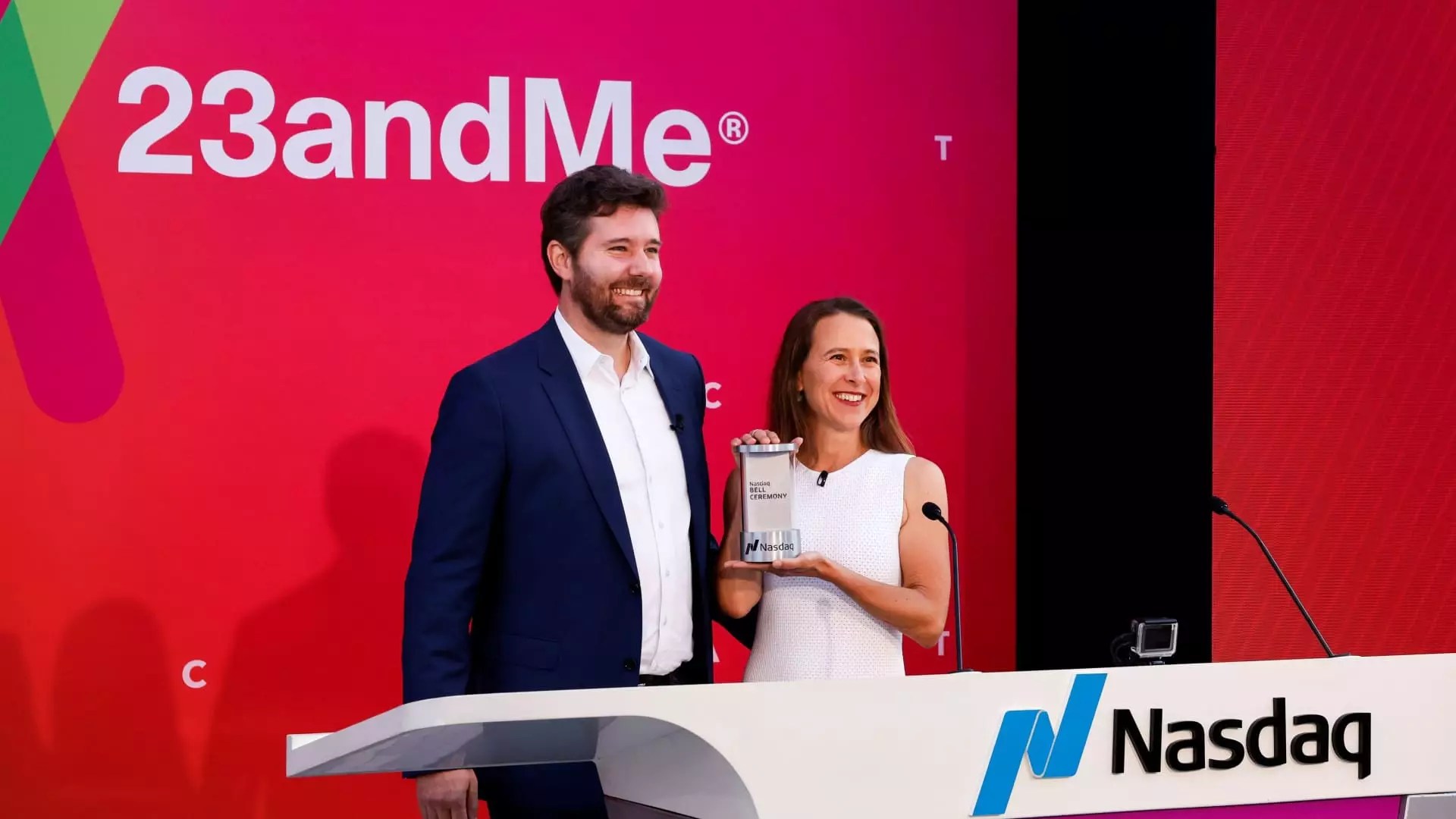 The Downfall of 23andMe: A Cautionary Tale in Genetic Testing and Corporate Missteps