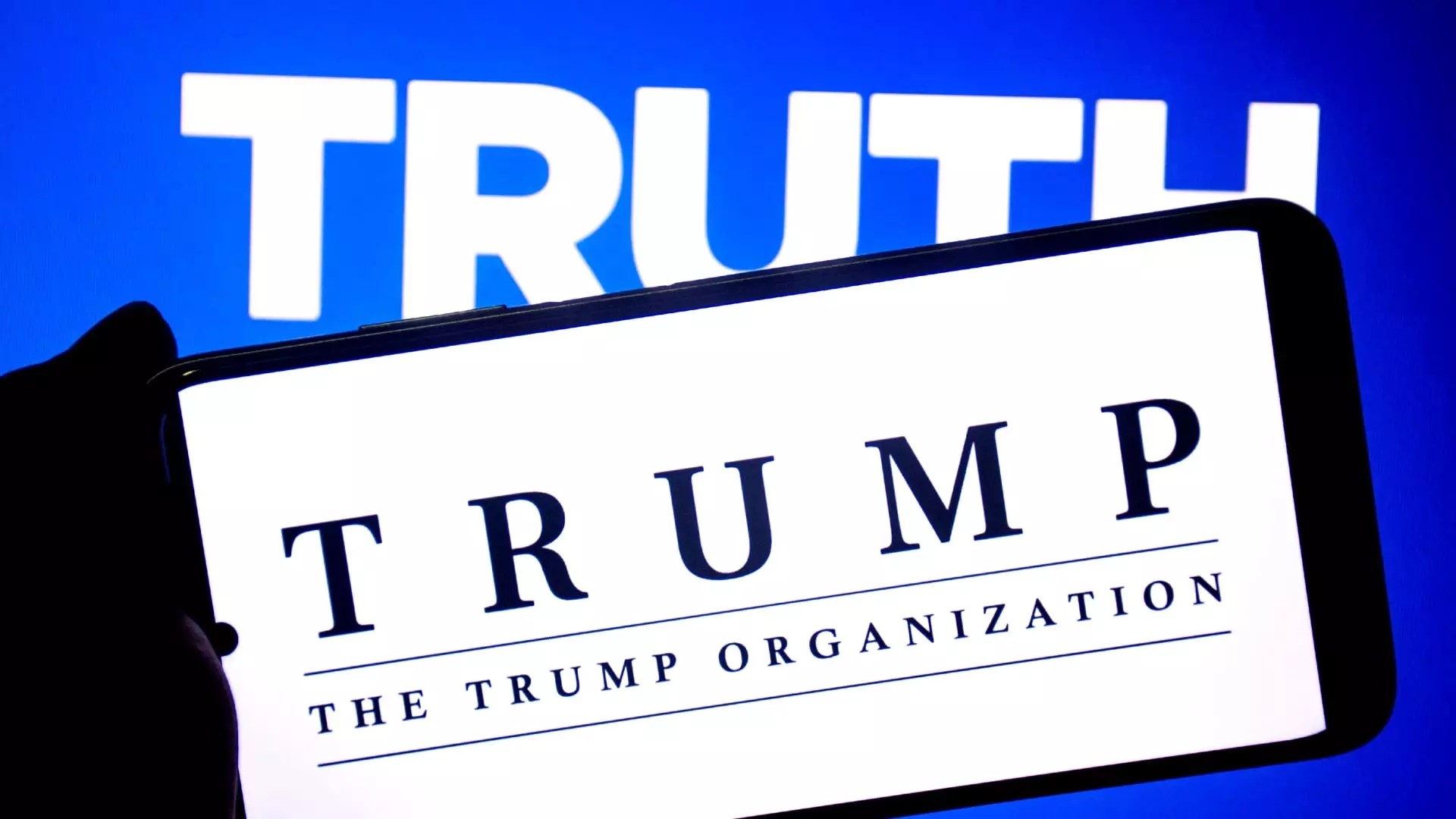 Market Moves: Analyzing Pre-Market Trading Activity