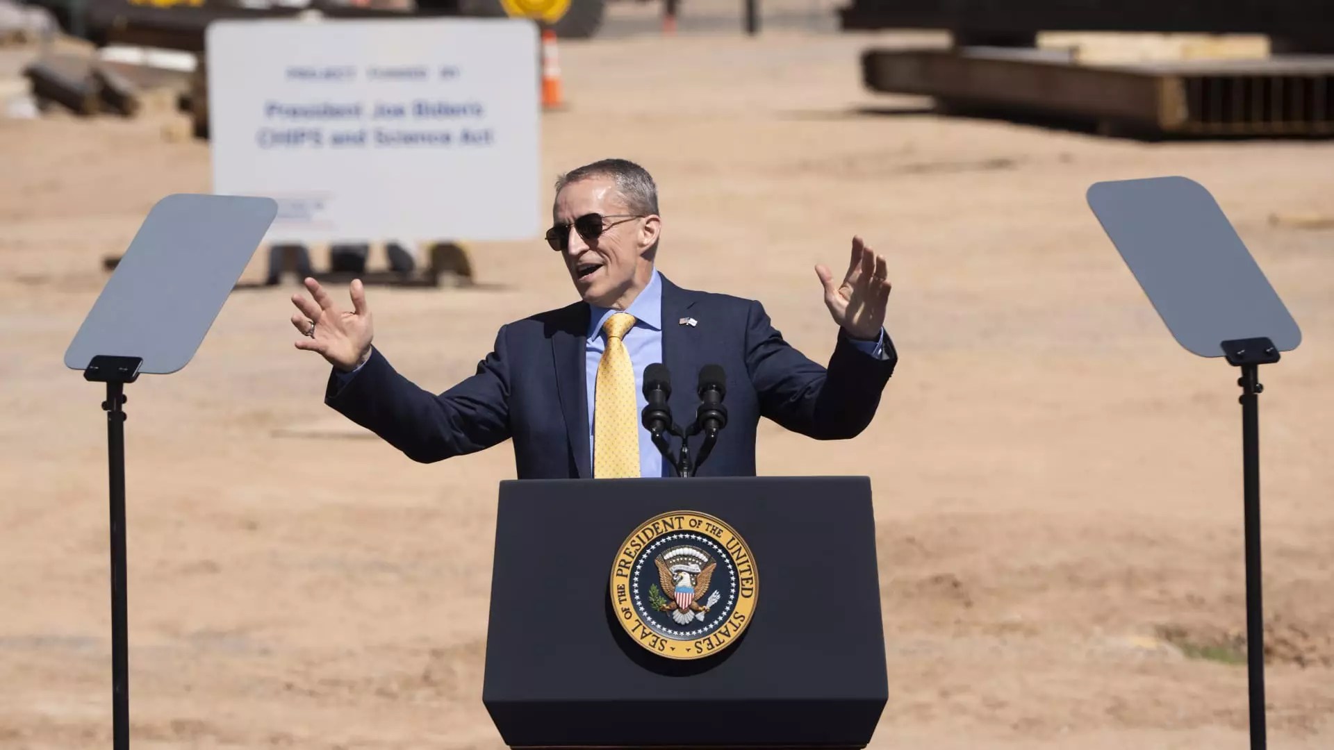 Intel’s Struggles and Prospects Amidst Government Support