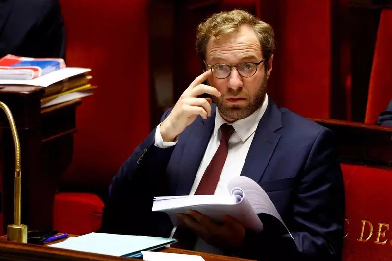The Budget Crisis in France: A Political Showdown and Economic Uncertainty