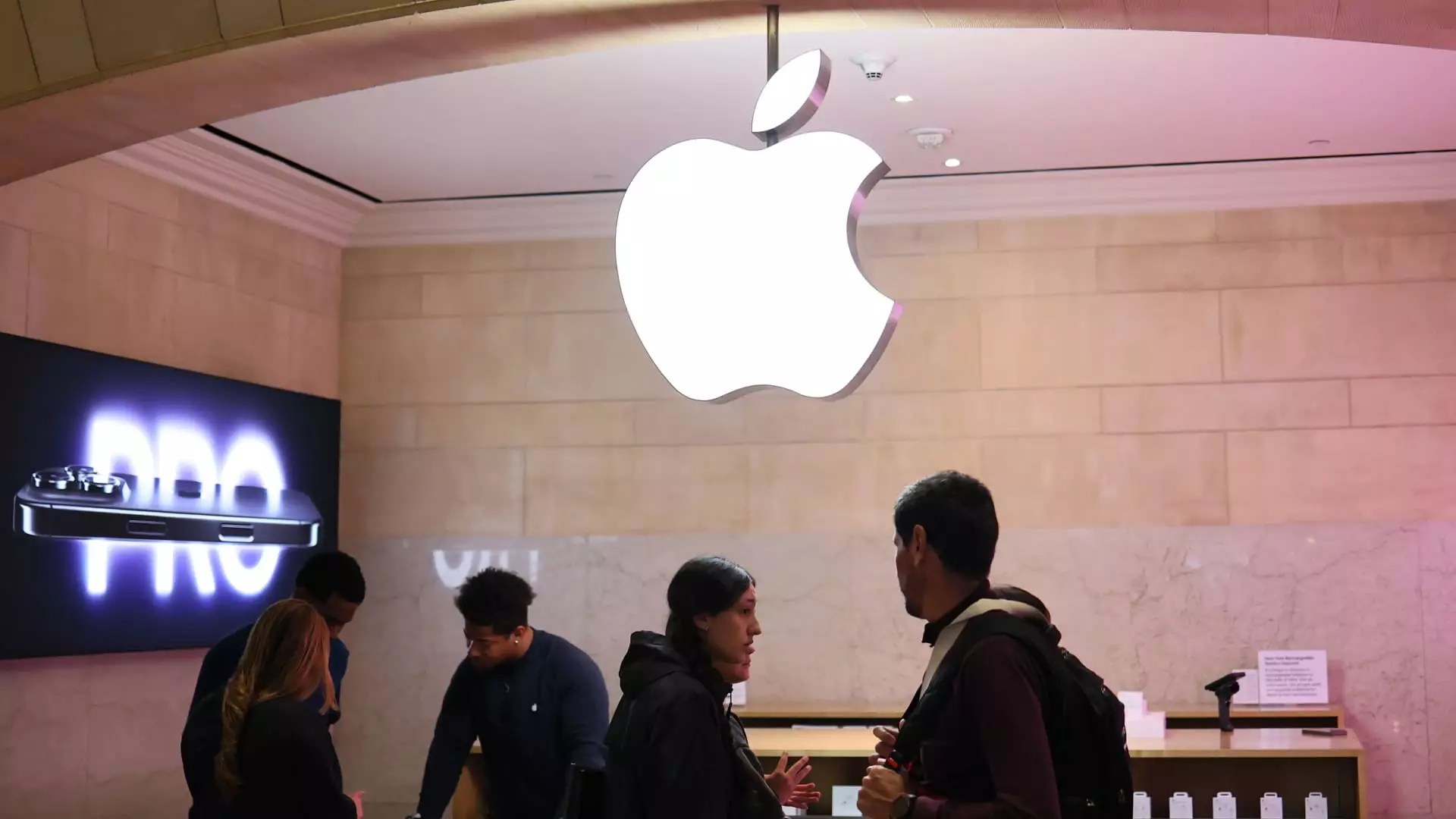 83% of iPhone Users at Risk: Apple’s Struggle Amidst Tariff Warfare