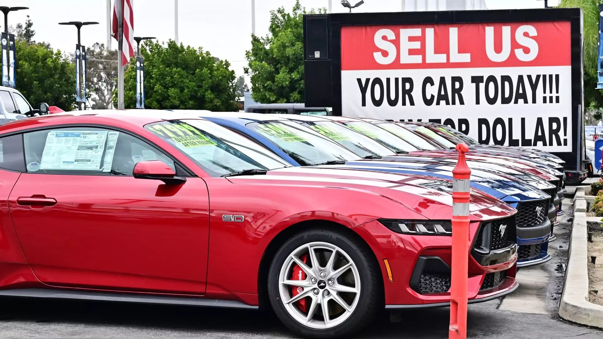 5 Shocking Trends Driving Down Used Car Prices: Why Consumers Should Act Fast