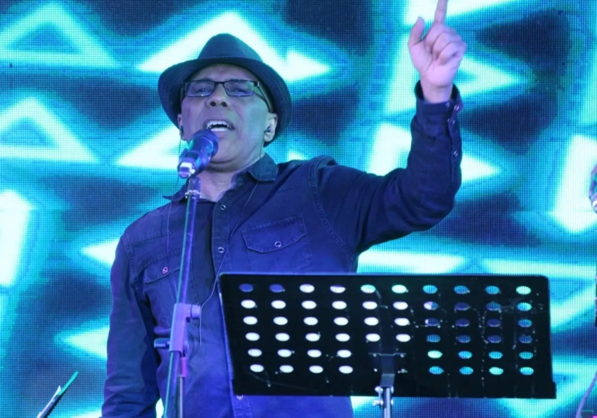 Ramón Orlando estrena “Voy pa’llá”, a ritmo de merengue electrónico