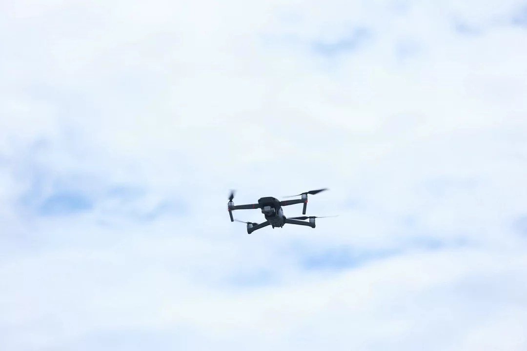 Volatilizarse drones sin autorización está prohibido en el Centro Descarado