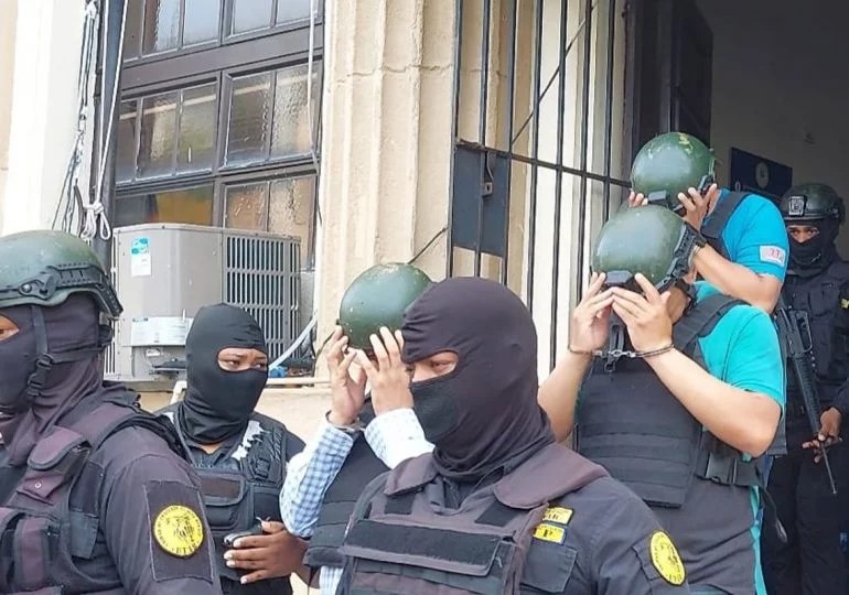 Imputados del caso Lobo cometieron maniobras fraudulentas con documentos falsos para obtener contratos