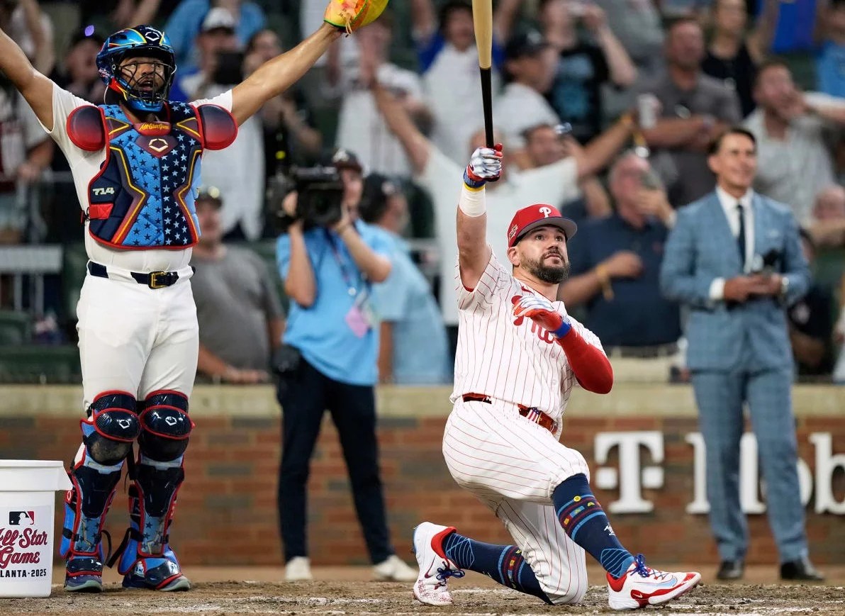 La Muérdago Franquista apetito el Movilidad de Estrellas con un nuevo estilo Derby