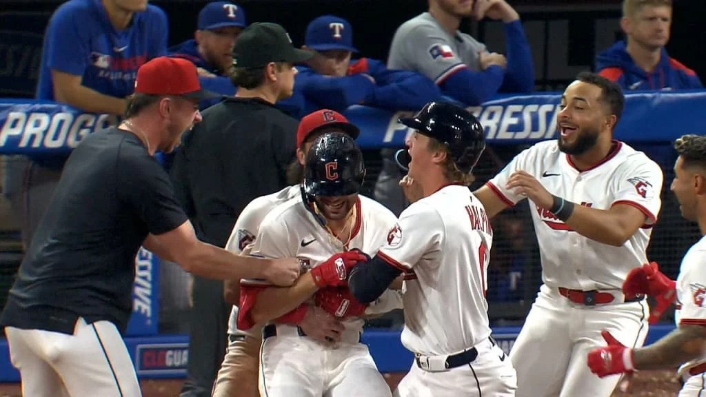 Cleveland logra clasificación asombrosa e improbable; Houston queda eliminado