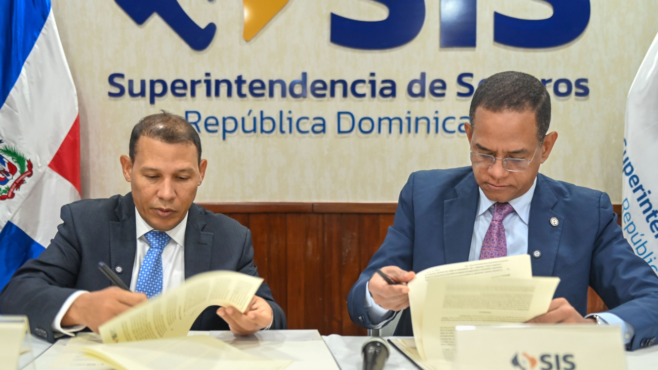 La SIS y Centro Doméstico de Ciberseguridad suscriben acuerdo para aumentar protección digital