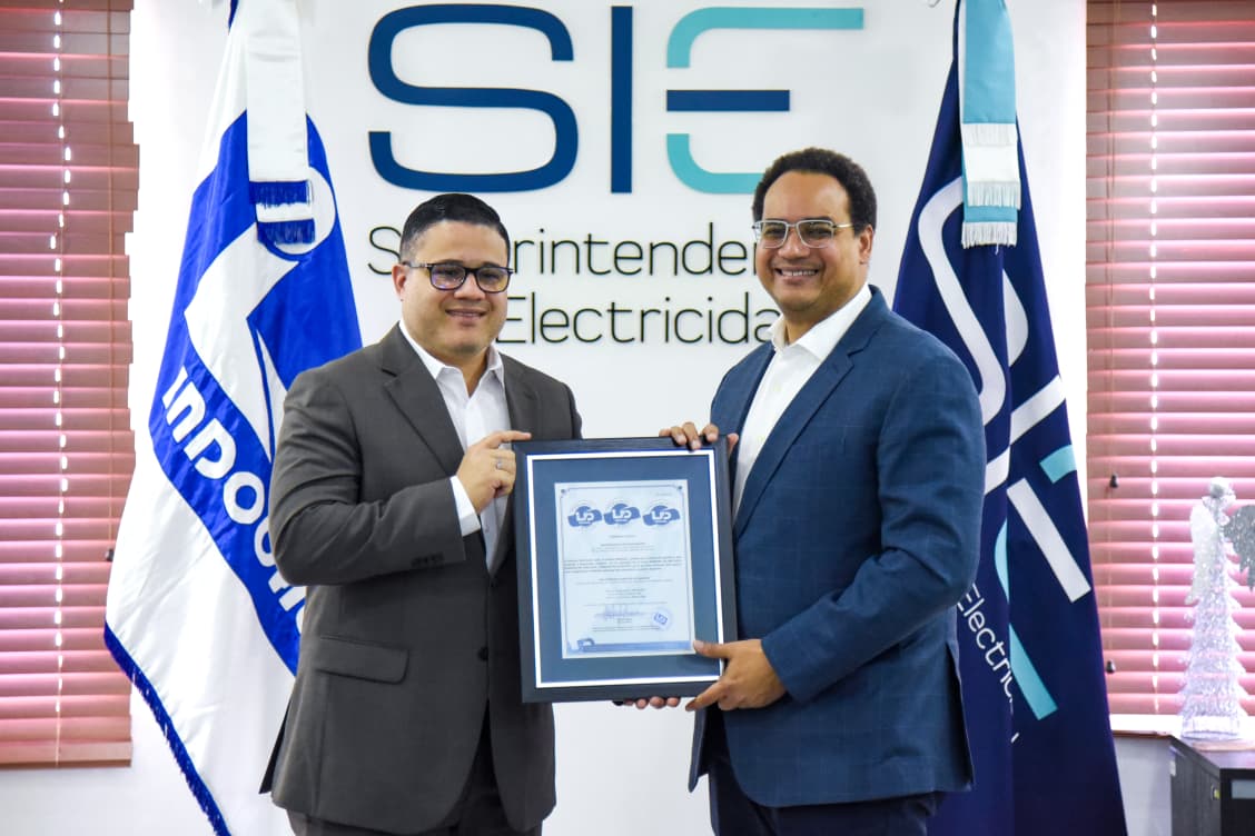 SIE recibe certificaciones ISO internacionales por su sistema de papeleo integrada