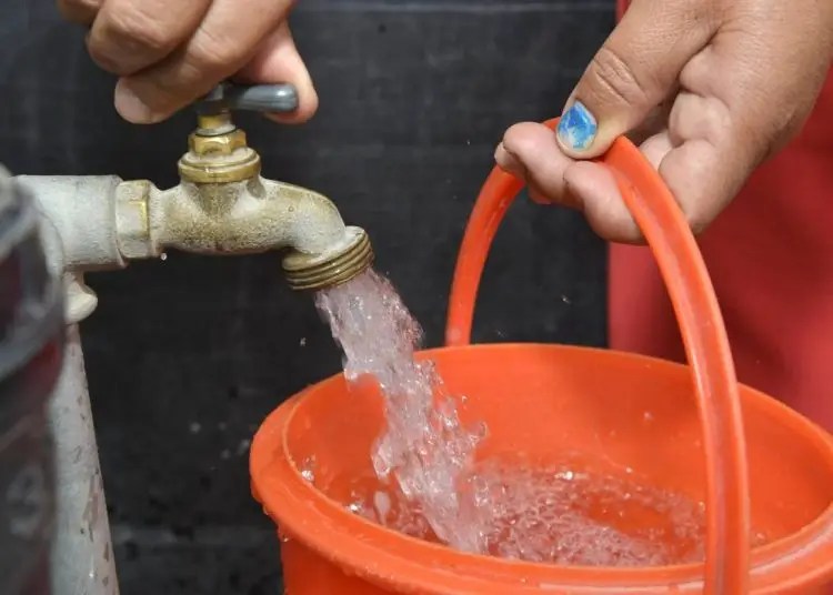 Más de un millón de hogares sin agua y 183 viviendas afectadas en RD por bienes de Melissa