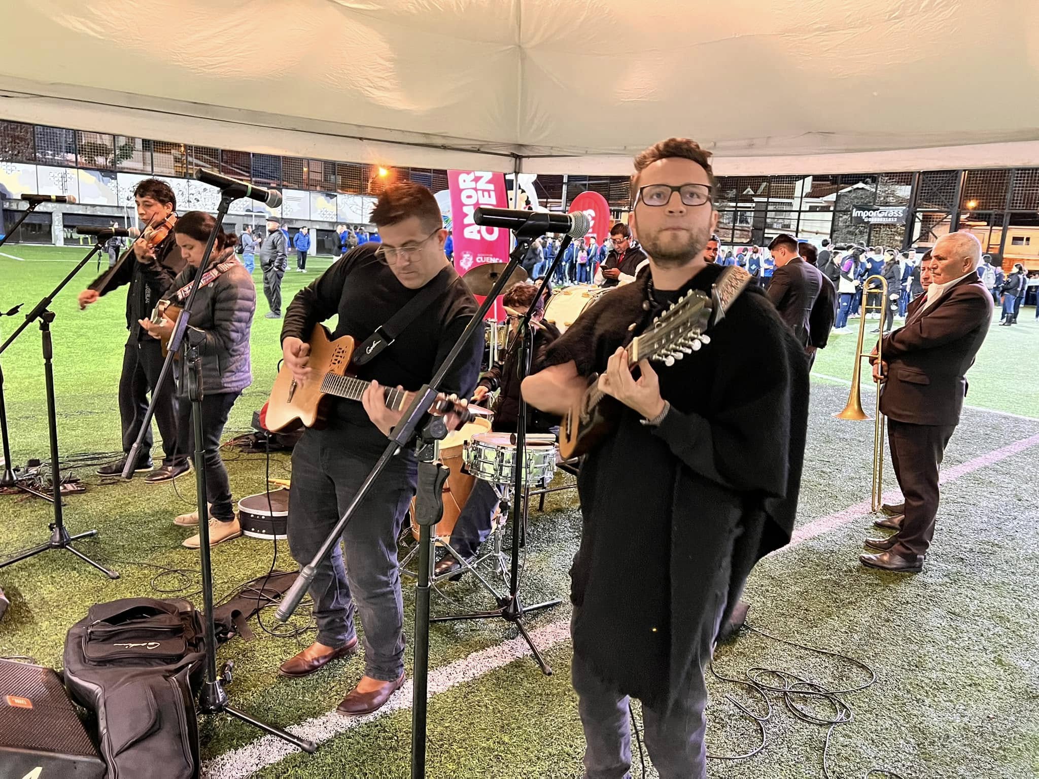 El Festival 4 Ríos vibra con el pop y el rock en Cuenca