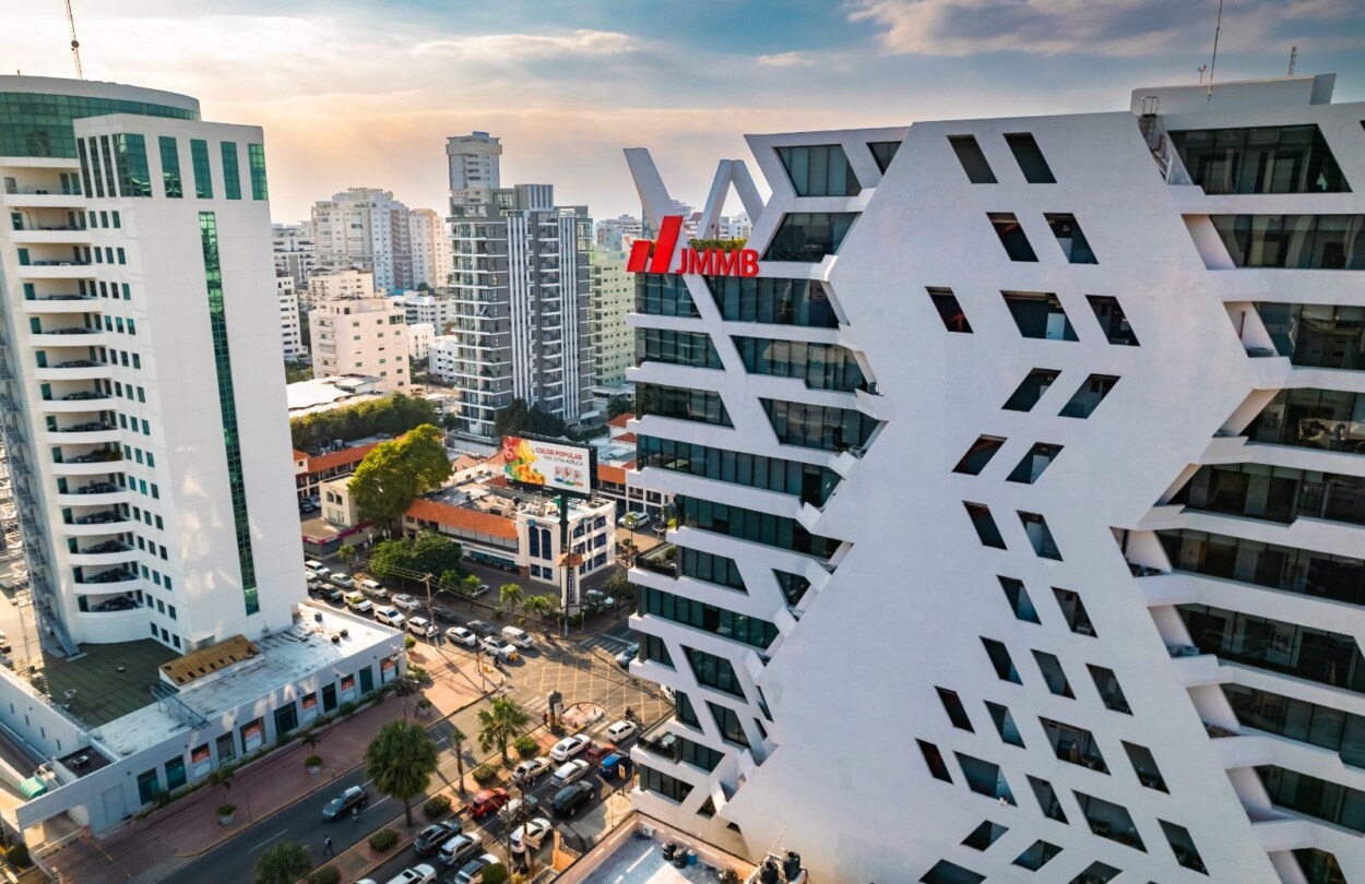 un respaldo a la encargo financiera