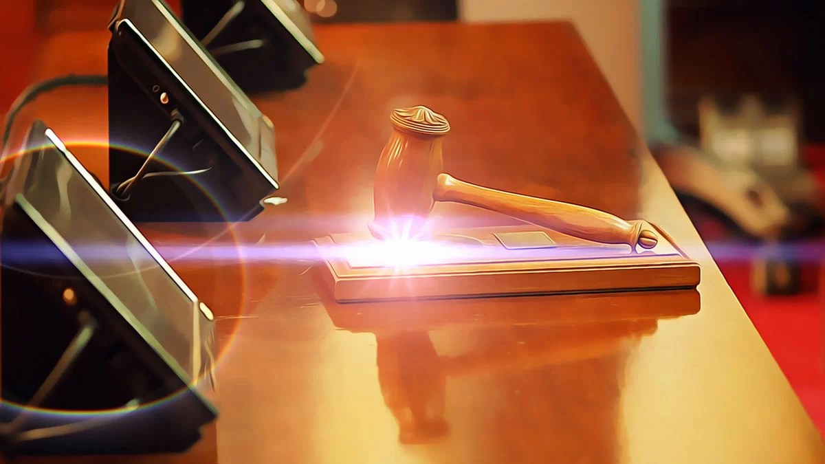 New Senate Bill Targets Government Insiders Using Confidential Information for Trading