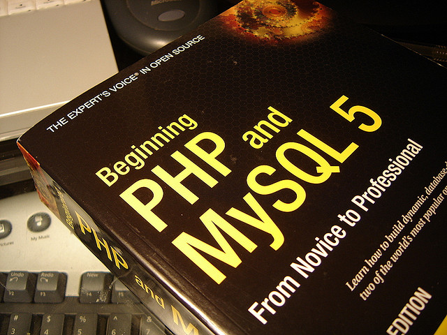 Mengenal Lebih Dekat PHP Dan MySQL?