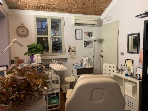 Offerta Di Lavoro: Estetista Onicotecnica Cercasi A Torino • Estetispa Academy 225_x_300_jpg