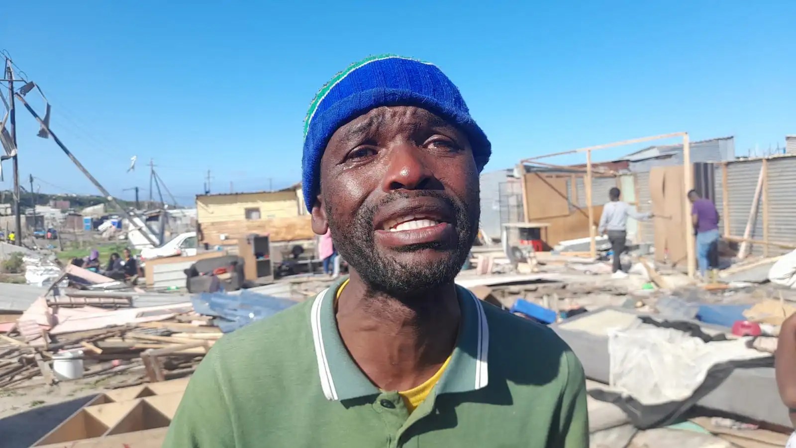 Thousands left homeless after heavy winds | Ezitshisayo Sunwall95 homeless