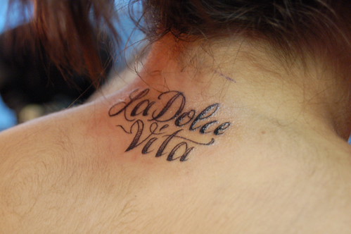 Gudu Ngiseng Blog: La Dolce Vita Tattoo 332_x_499_jpg