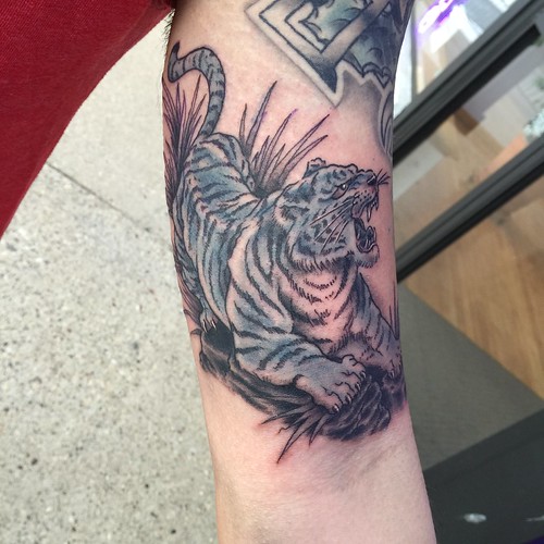 Body Graphics - Tattooing & Piercing 500_x_500_jpg