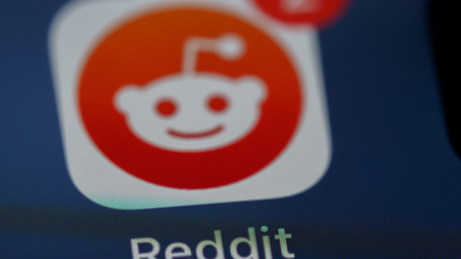 Reddit Quer Ser o Seu Novo Google? A Estratégia Genial (e Nerd) da Plataforma!