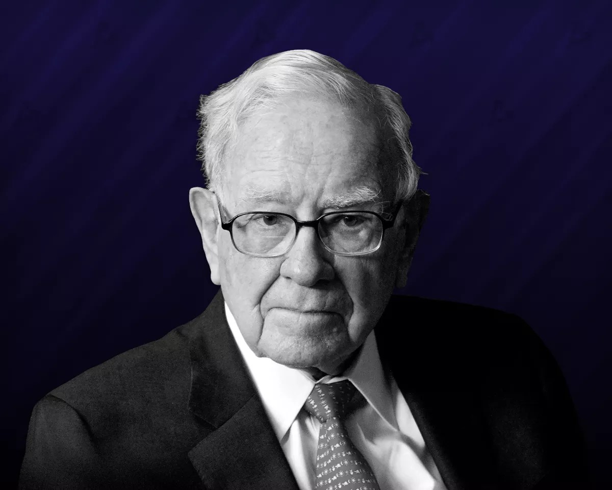 Warren Buffett a comparé la menace des deepfakes aux armes nucléaires Warren Buffett a comparé la menace des deepfakes aux armes nucléaires