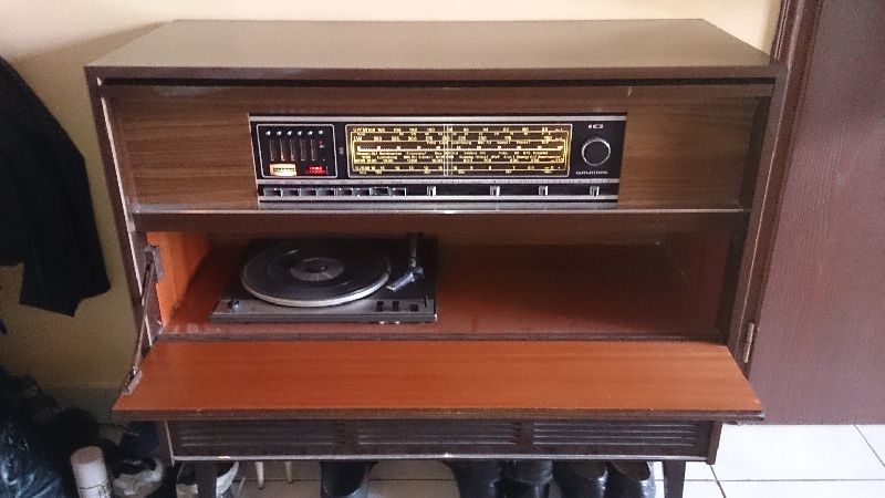 Meuble radio Grundig Verdi 10 - Modèles/marques - Forum doctsf