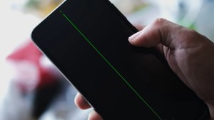 Green Line Issue on Your Phone? Here’s What To Do