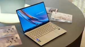 ASUS ExpertBook Ultra Sets a New Benchmark for AI Business Laptops