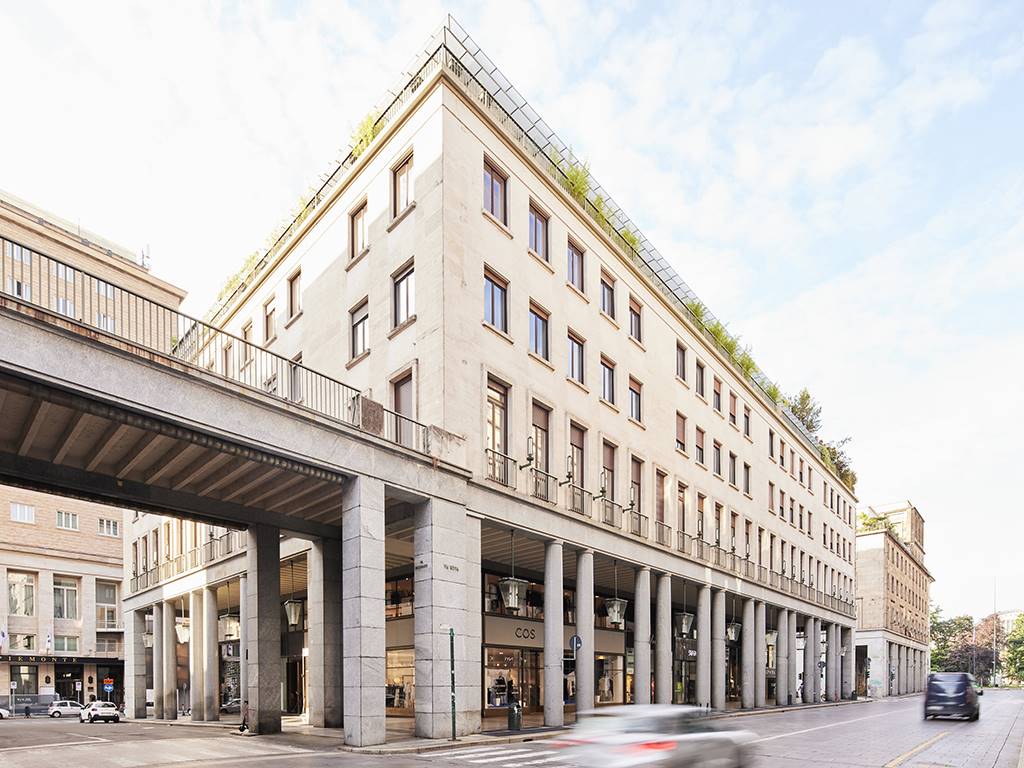 Appartamenti 5 Locali O Più In Vendita A Torino Zona Madonna Del Pilone | Pcase.it 768_x_1024_jpg