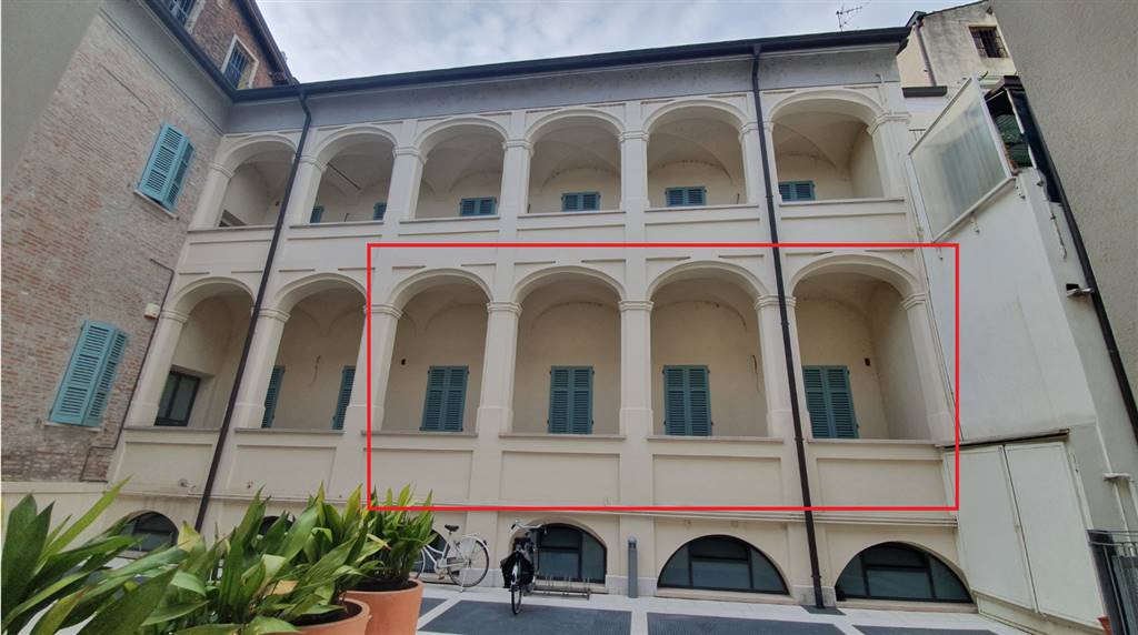 Case E Immobili In Vendita A Mantova Zona Centro Storico. Pagina 2 | Pcase.it 572_x_1024_jpg