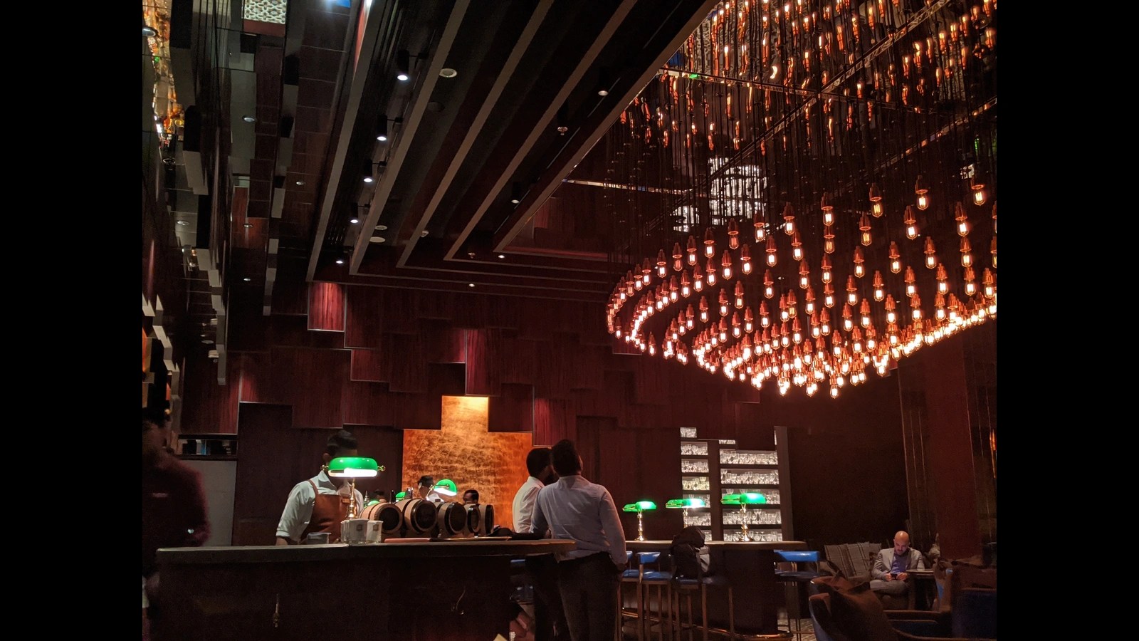 新加坡夜生活指南：最佳夜店、酒吧与餐厅| From HK to SG