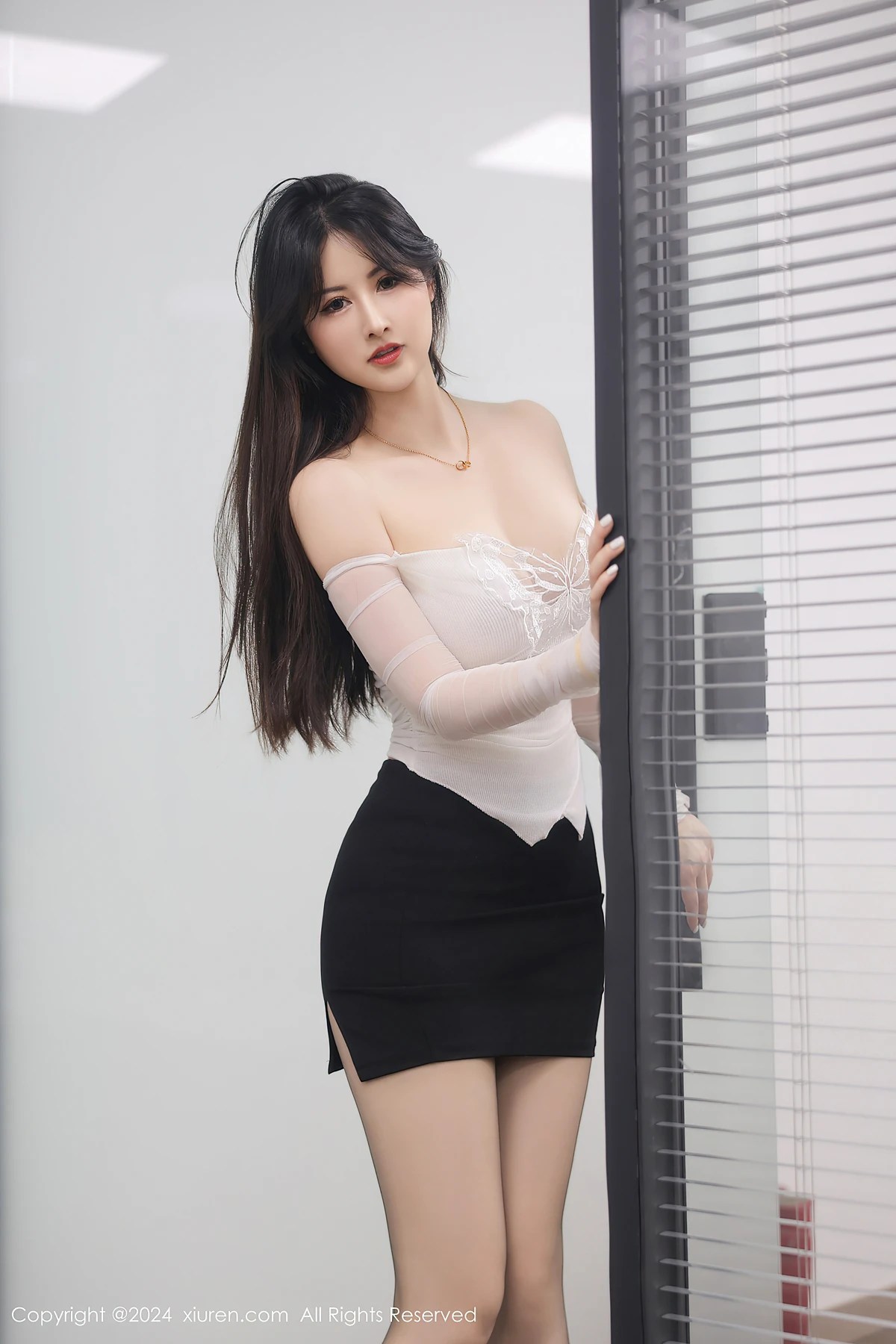 REN08Z098_4