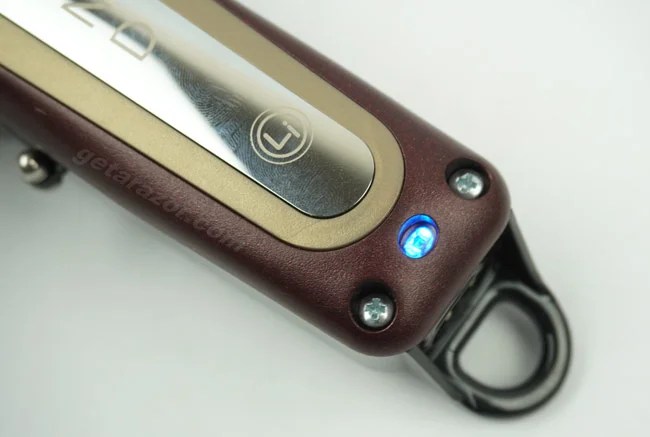 Wahl Legend’s battery indicator