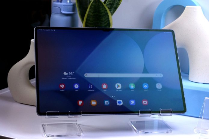 Samsung Is Announcing a New iPad Pro Killer at IFA Next Week