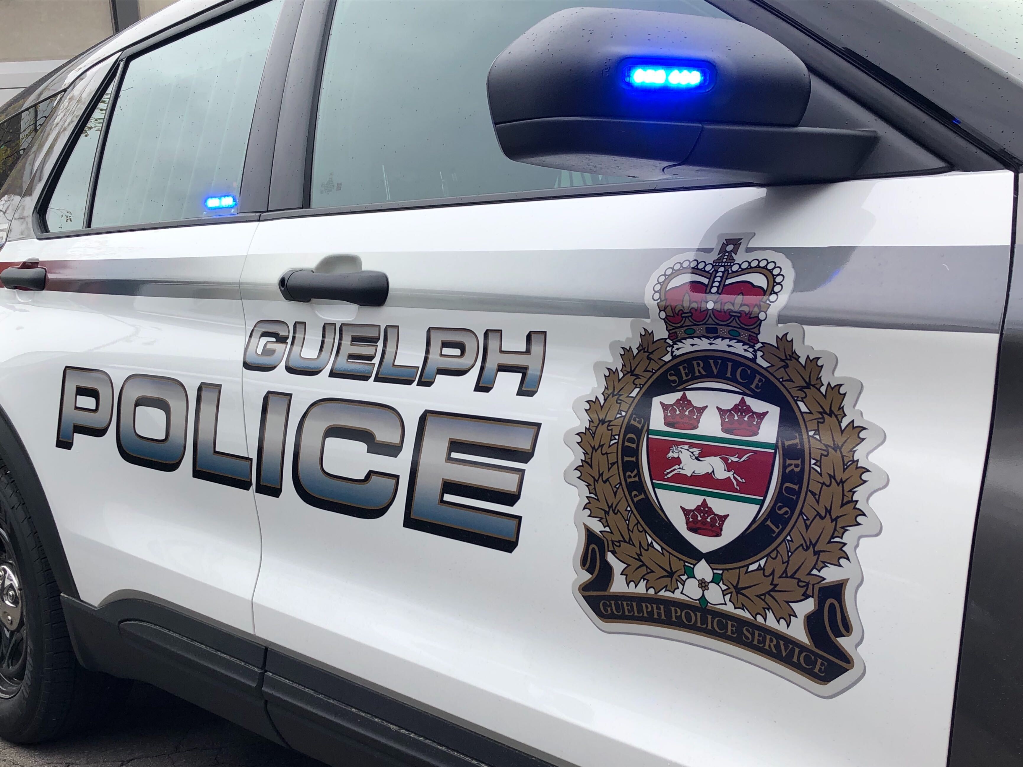 Celular não registrado faz mais de 120 ligações para o 911 em Guelph
